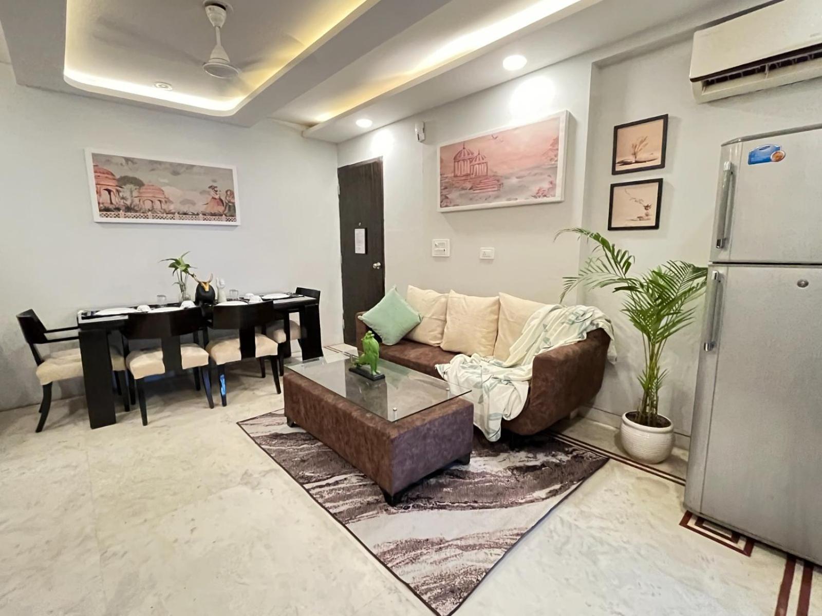 Bedchambers Medicity Serviced Apartments In Gurgáon Kültér fotó
